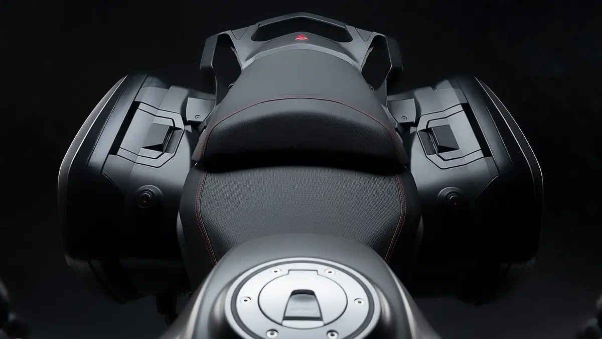 Ducati Multistrada 1260 Multistrada 1260 S Grand Tour (2020) (11)