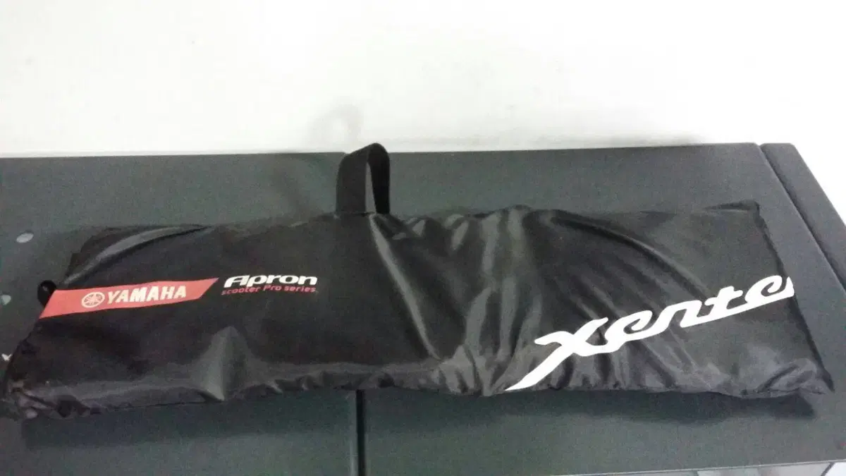 TELO COPRI GAMBE YAMAHA XENTER 125/155