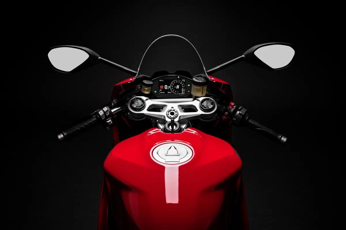 Ducati Panigale V2: foto, dati, prezzi e Video (9)