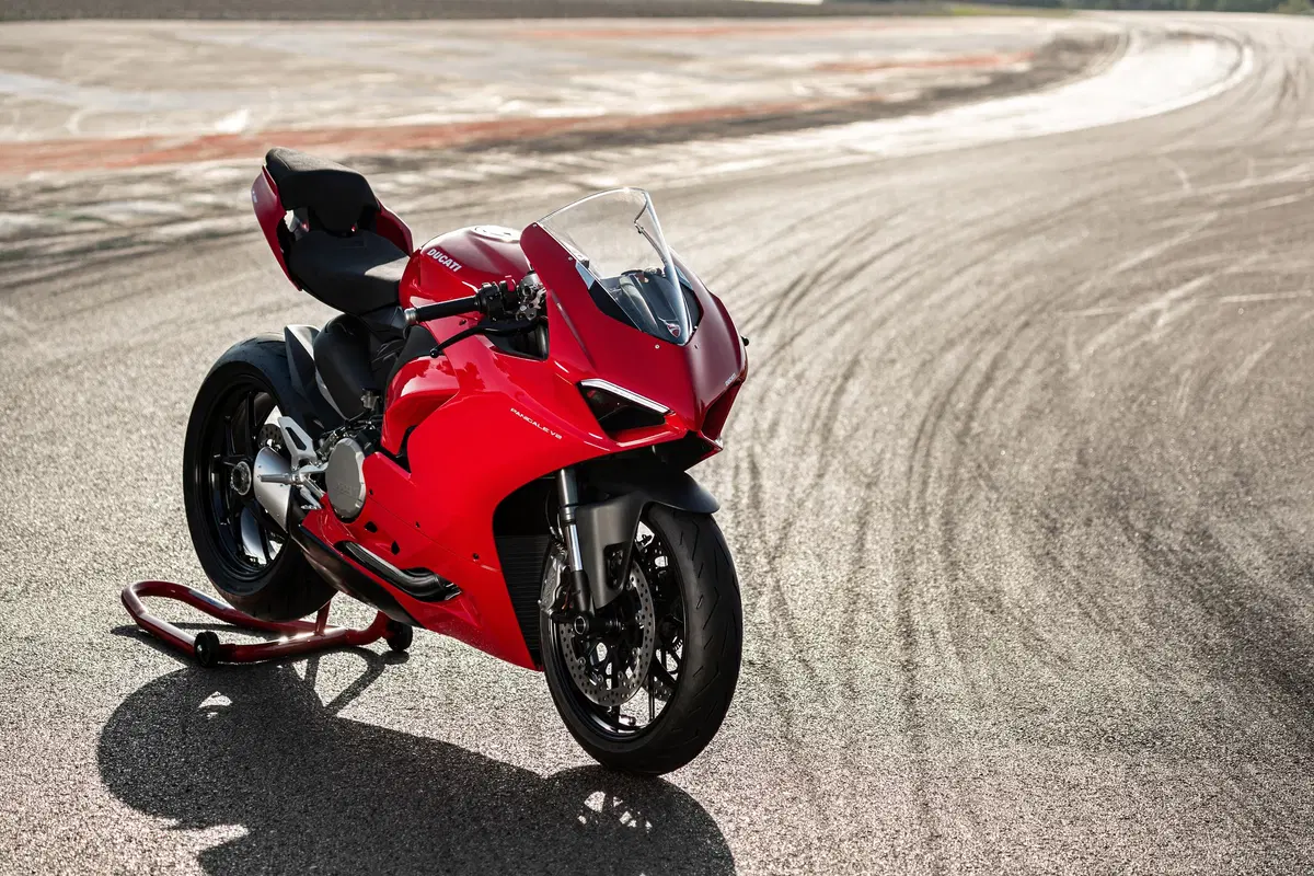 Ducati Panigale V2: foto, dati, prezzi e Video (30)