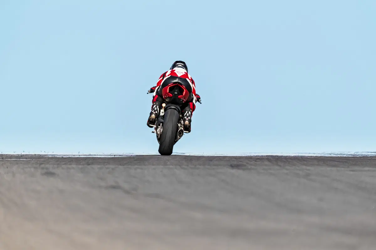 Ducati Panigale V2: foto, dati, prezzi e Video (33)