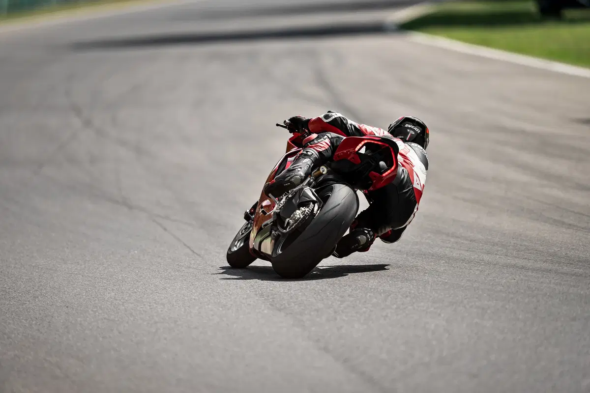 Ducati Panigale V2: foto, dati, prezzi e Video (35)