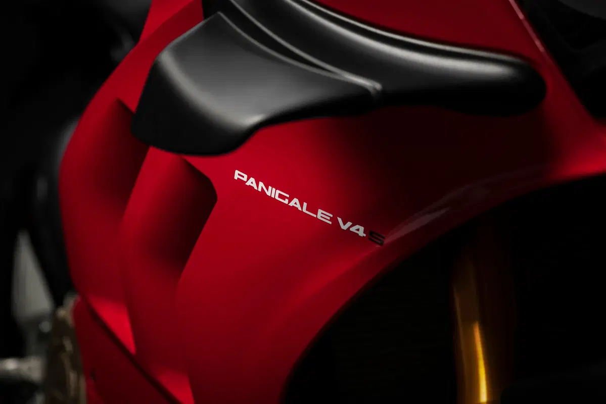 Nuova Ducati Panigale V4 MY 2020: video, foto, dati e prezzi (5)