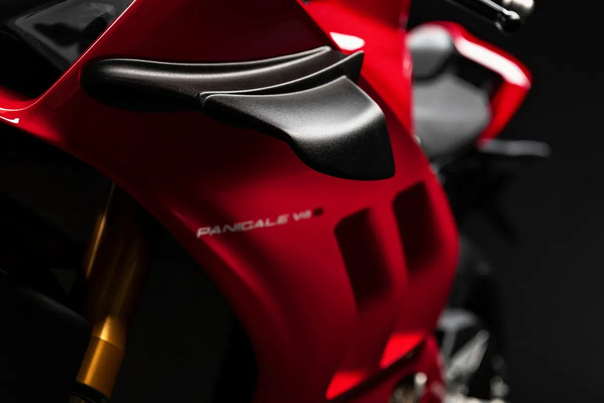 Nuova Ducati Panigale V4 MY 2020: video, foto, dati e prezzi (13)