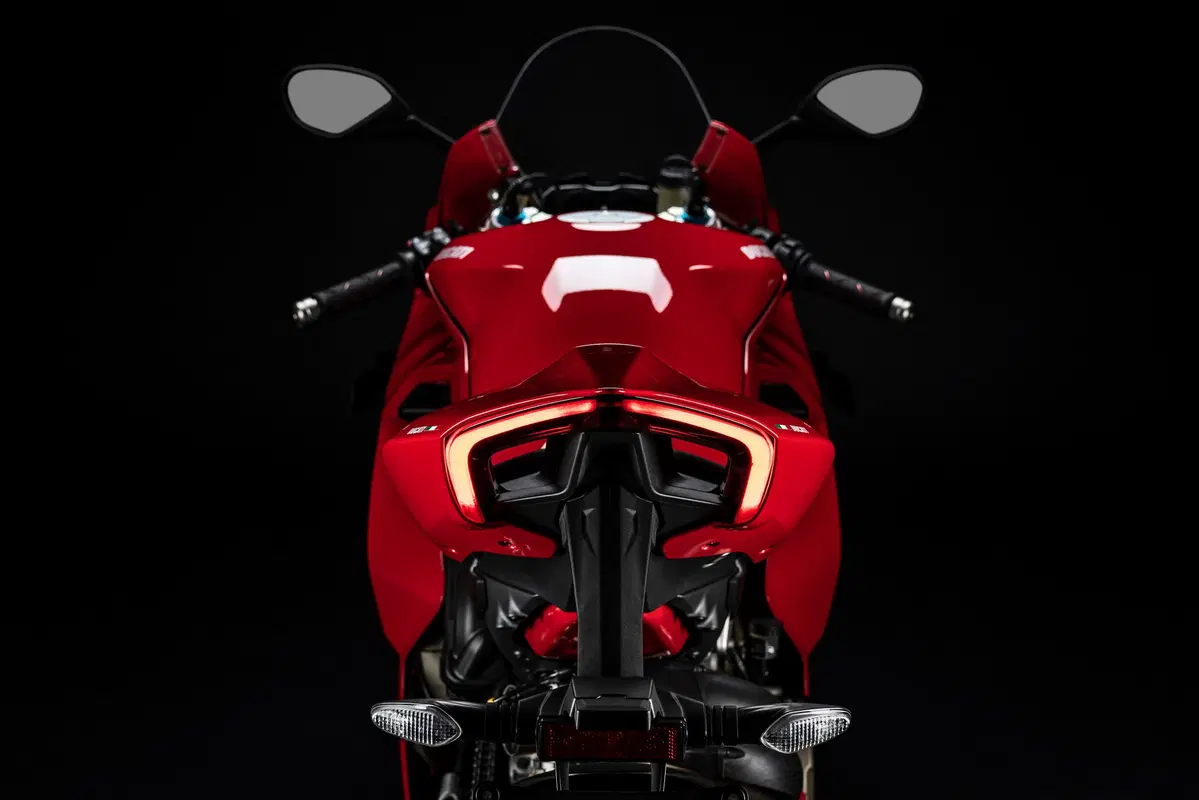 Nuova Ducati Panigale V4 MY 2020: video, foto, dati e prezzi (14)