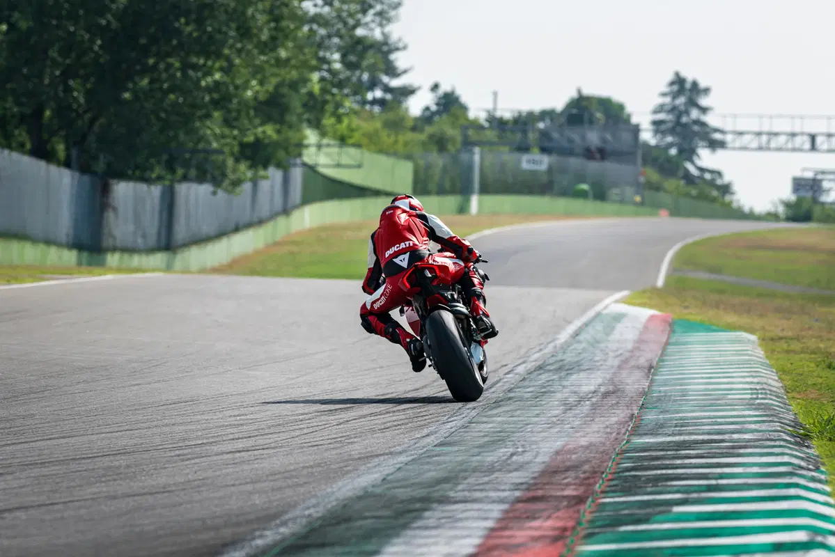 Nuova Ducati Panigale V4 MY 2020: video, foto, dati e prezzi (41)