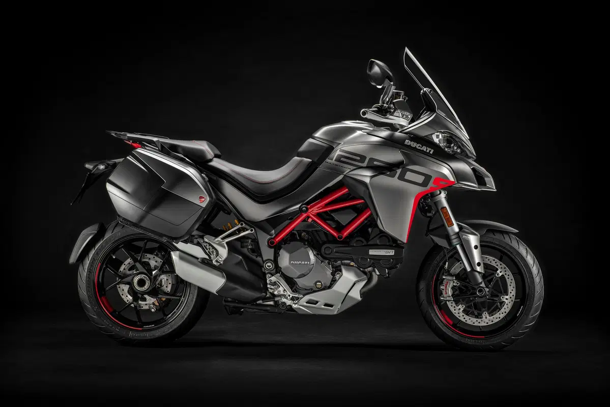 Ducati Multistrada 1260S Grand Tour: foto, dati e prezzi (13)