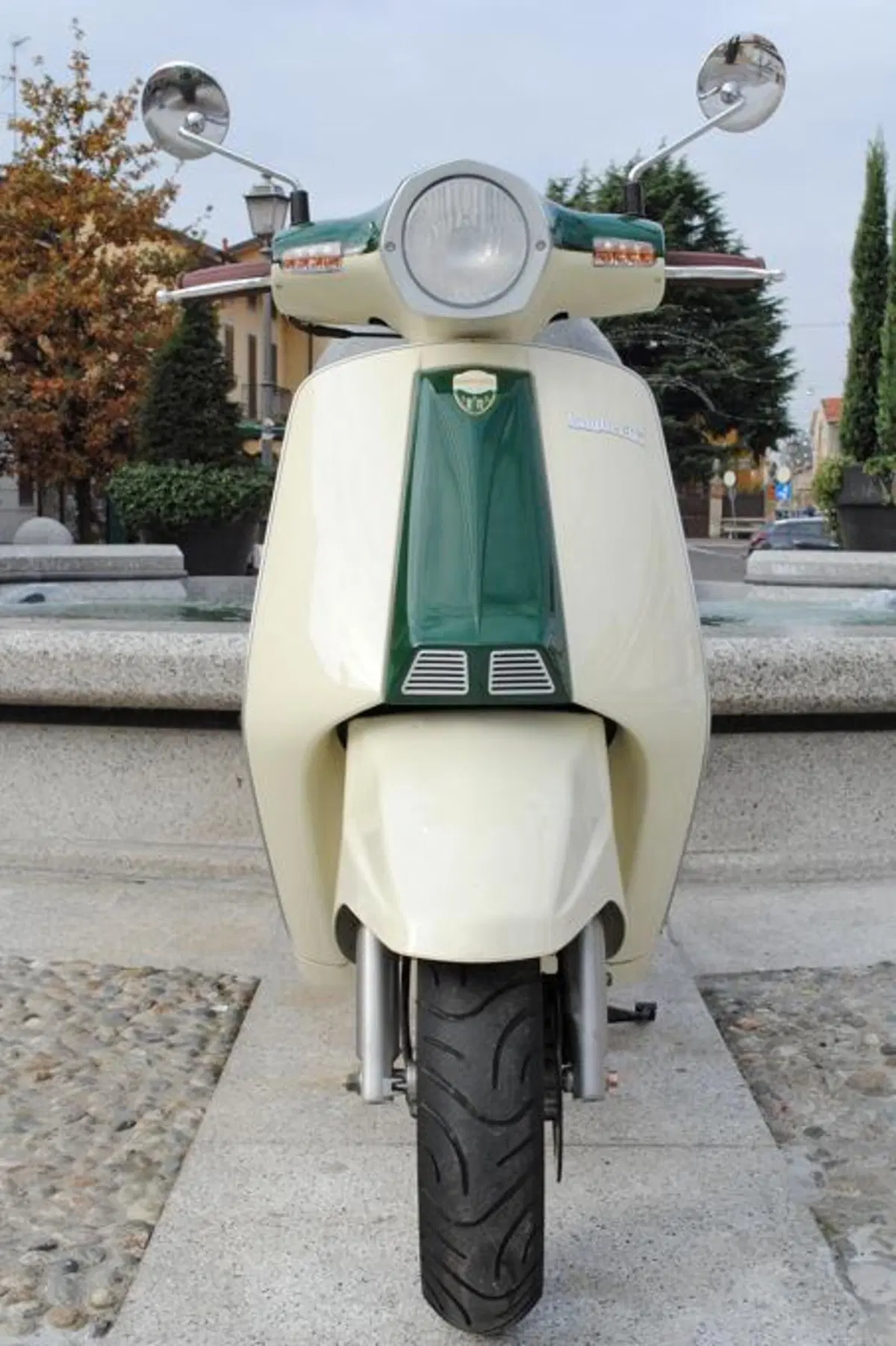 Lambretta LN 125  (21)