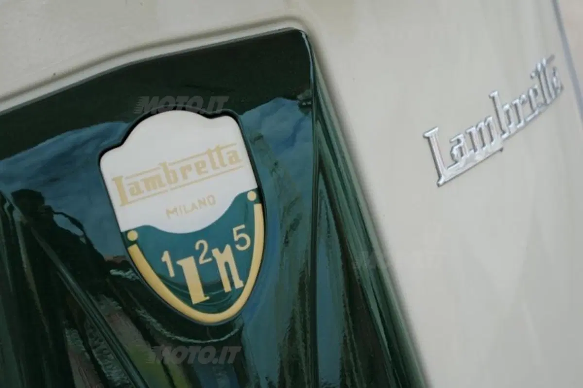 Lambretta LN 125  (24)