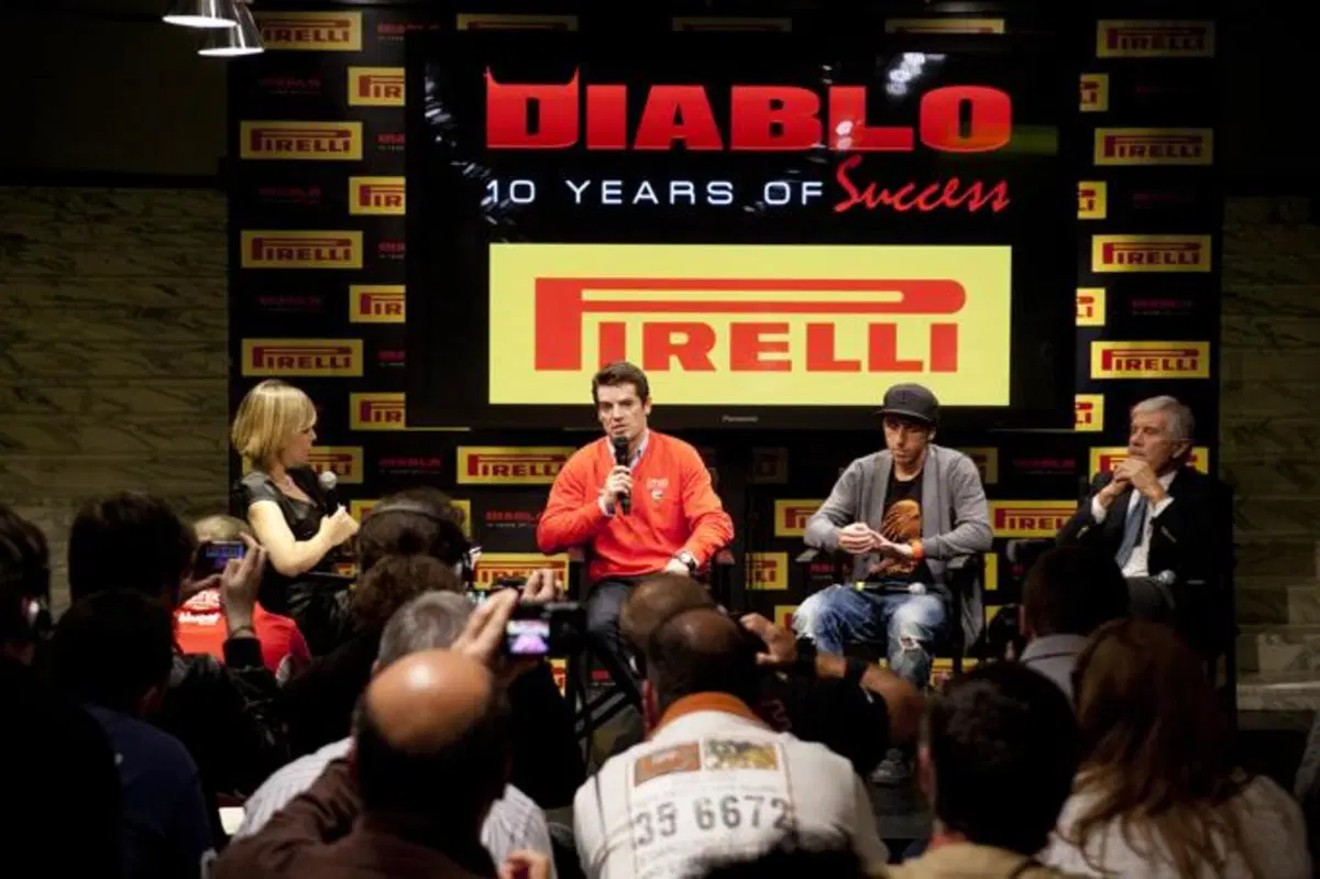 Pirelli presenta il nuovo Diablo Supercorsa (25)