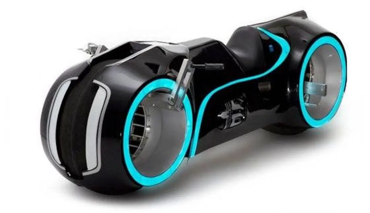 La Tron elettrica sbarca a Milano (11)