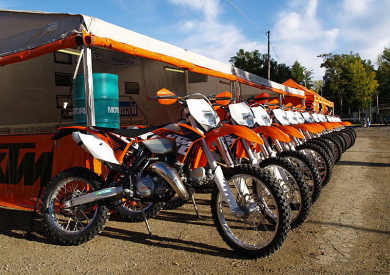 KTM Offroad Test Days a Bussi sul Tirino 