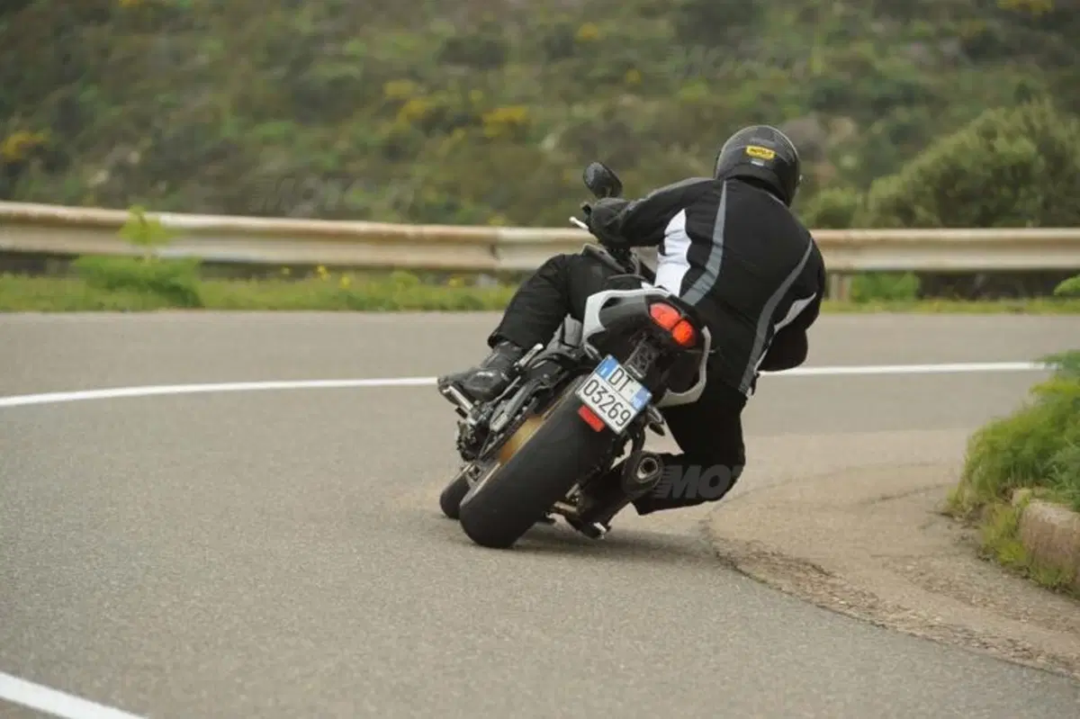 Yamaha Fazer 8 Abs  (5)