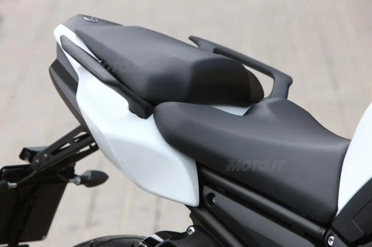 Yamaha Fazer 8 Abs  (21)