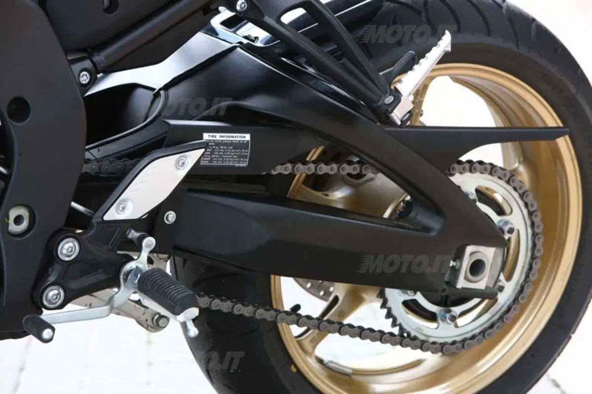 Yamaha Fazer 8 Abs  (23)