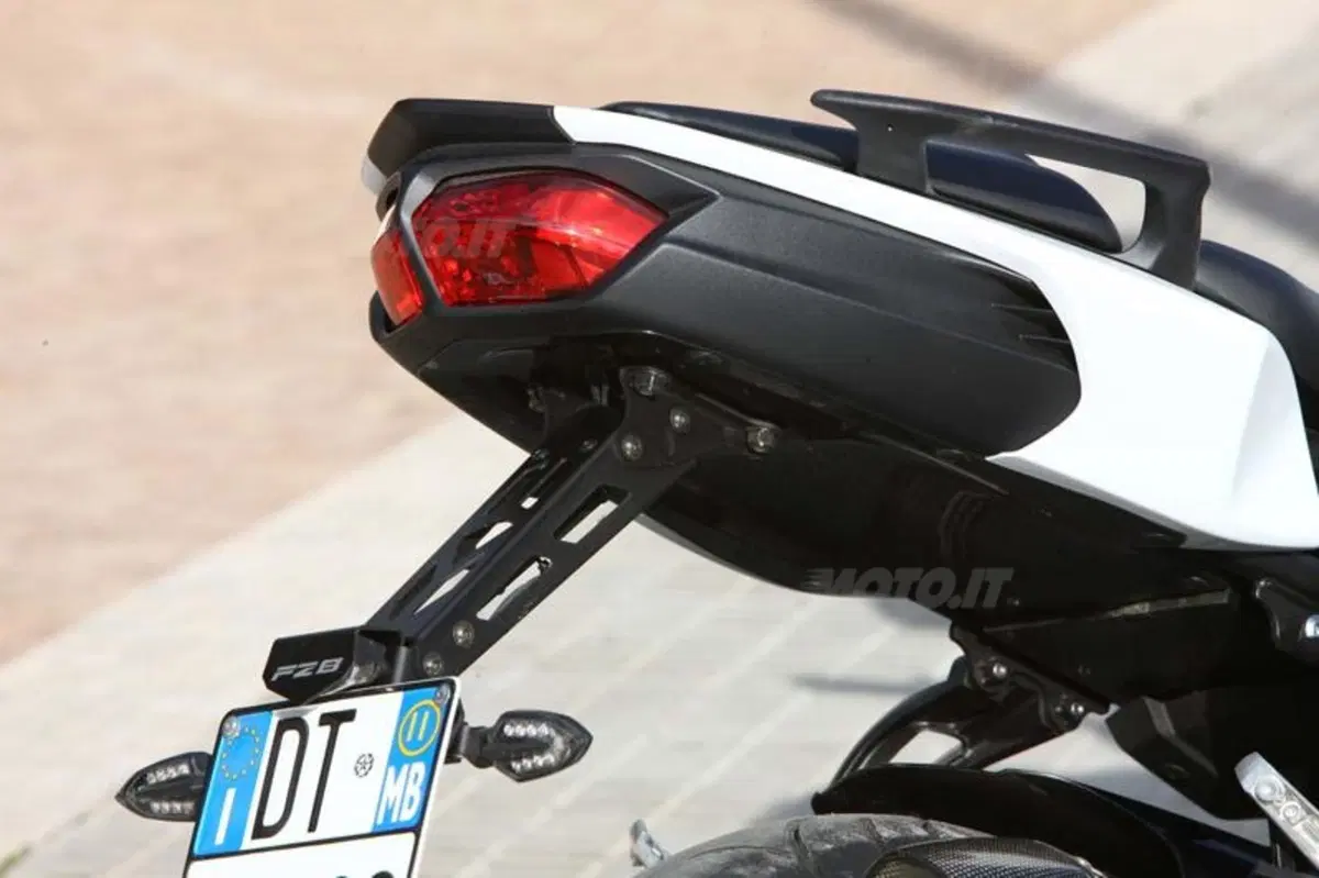Yamaha Fazer 8 Abs  (26)