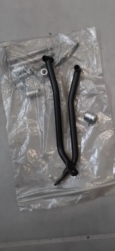 KIT UNIVERSALE PER CUPOLINO GIVI