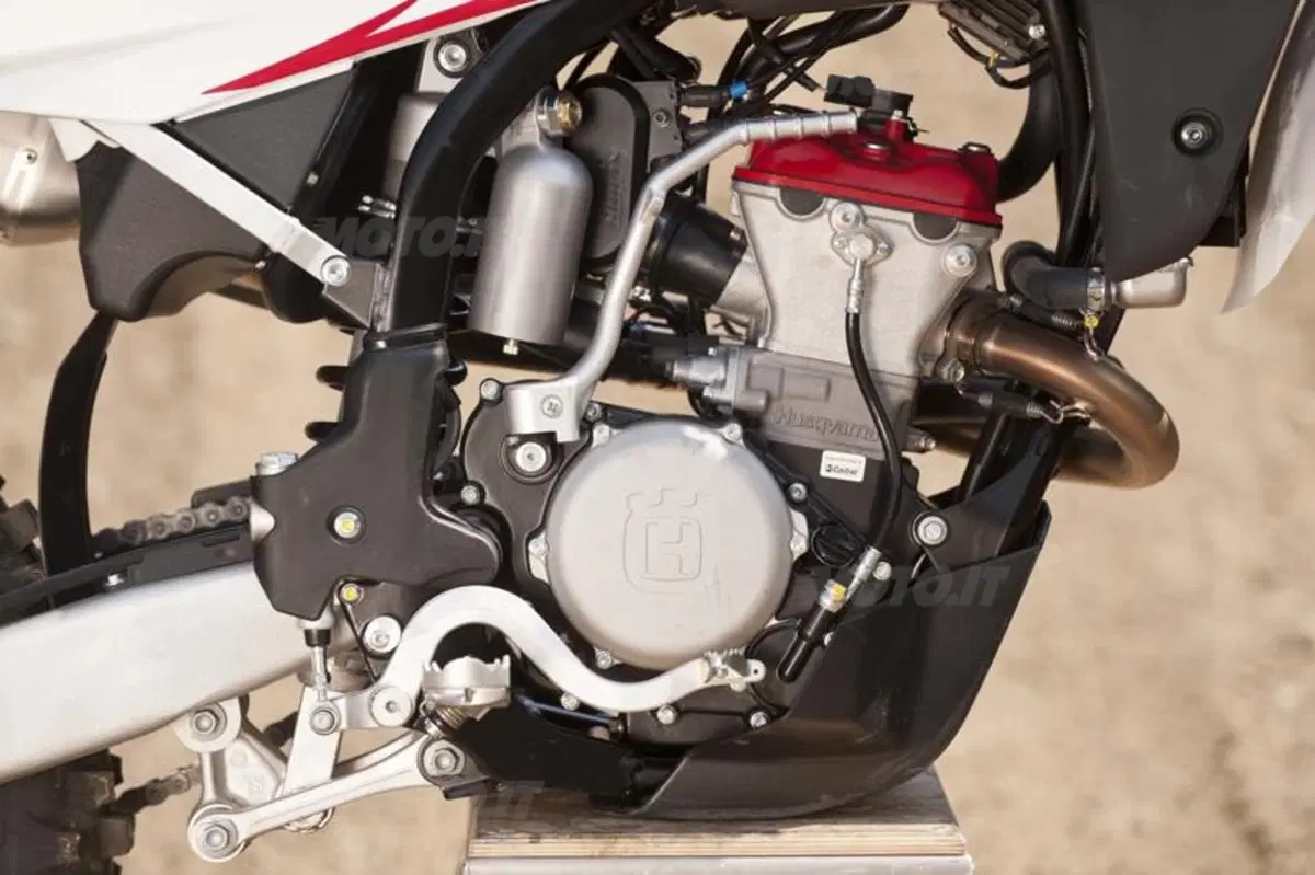 Husqvarna 2012 Cross-Enduro   (50)