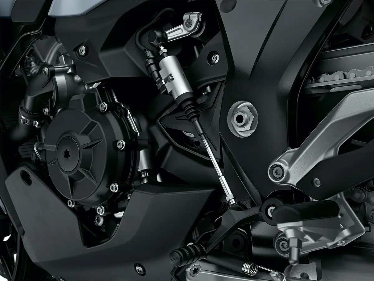 Nuova BMW S1000XR a EICMA 2019: foto, dati e prezzi (2)