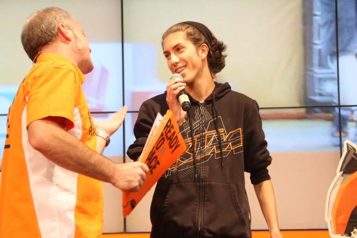 Mathias Cantarini si aggiudica la KTM del progetto 125 Duke Ambassador (3)