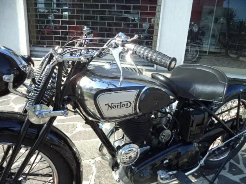 Norton 16 H (8)
