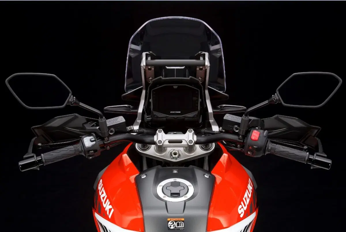 Nuova Suzuki V-Strom 1050 e 1050XT a EICMA 2019: foto, dati e prezzi (6)