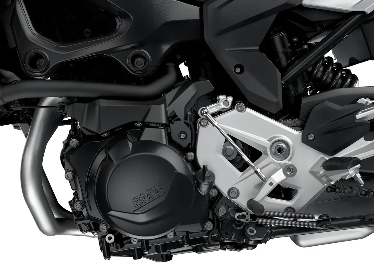  Nuova BMW F 900 R a EICMA 2019: foto, dati e prezzi