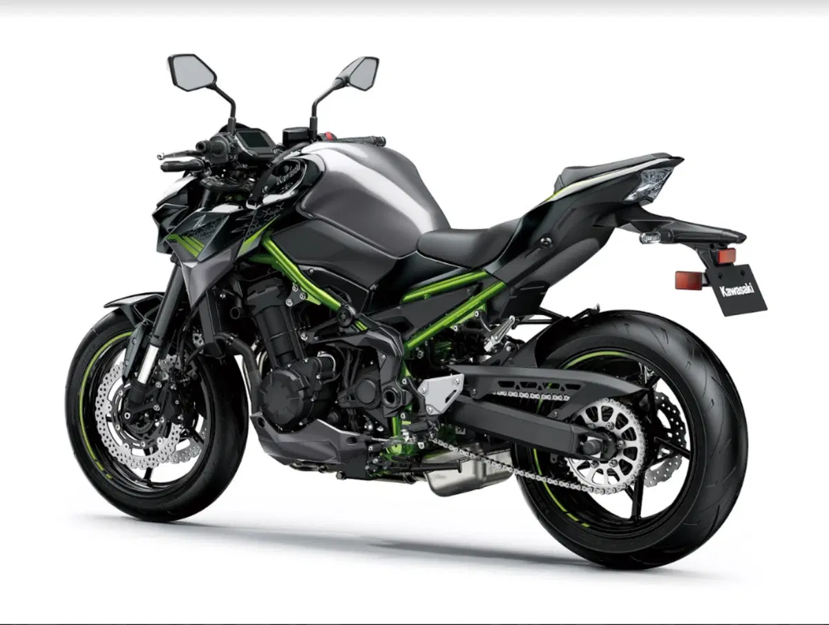 Nuova Kawasaki Z900 a EICMA 2019: foto, dati e prezzi