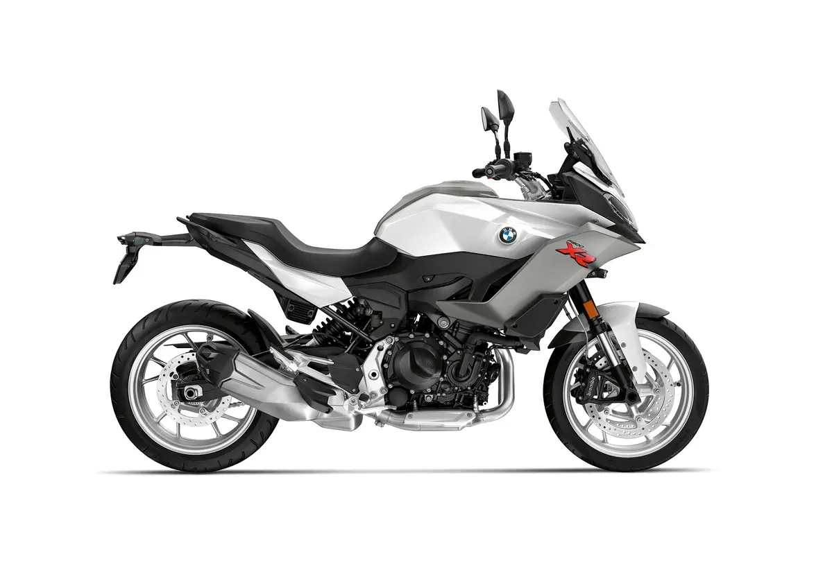 Nuova BMW F 900 XR a EICMA 2019: foto, dati e prezzi (11)