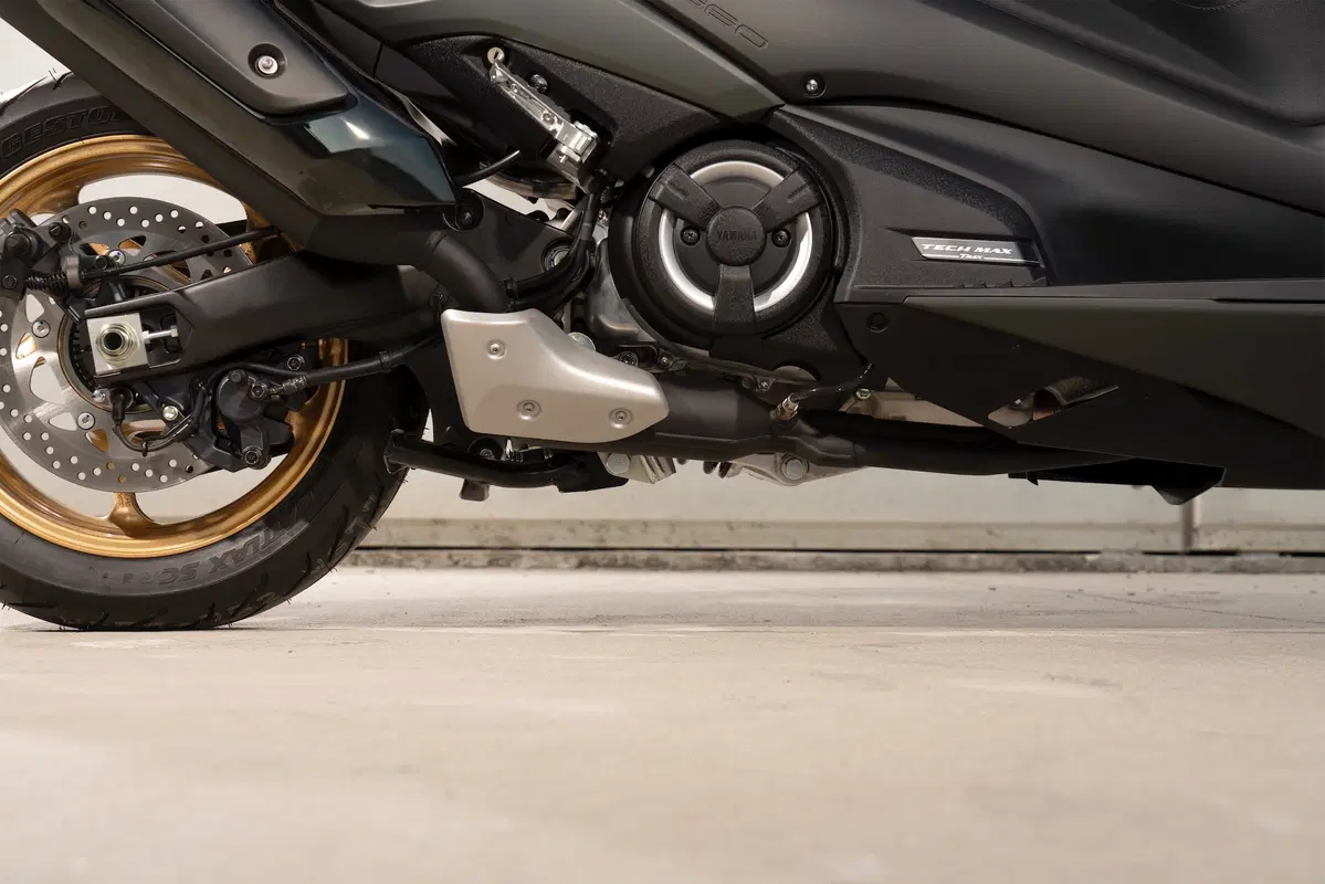 Nuovo TMAX 560 e TECH MAX 2020 a EICMA 2019: foto, dati e prezzo (24)