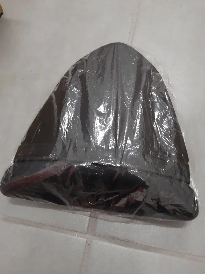 Sella posteriore Kawasaki Ninja ZX 1000 2006/07 (2)
