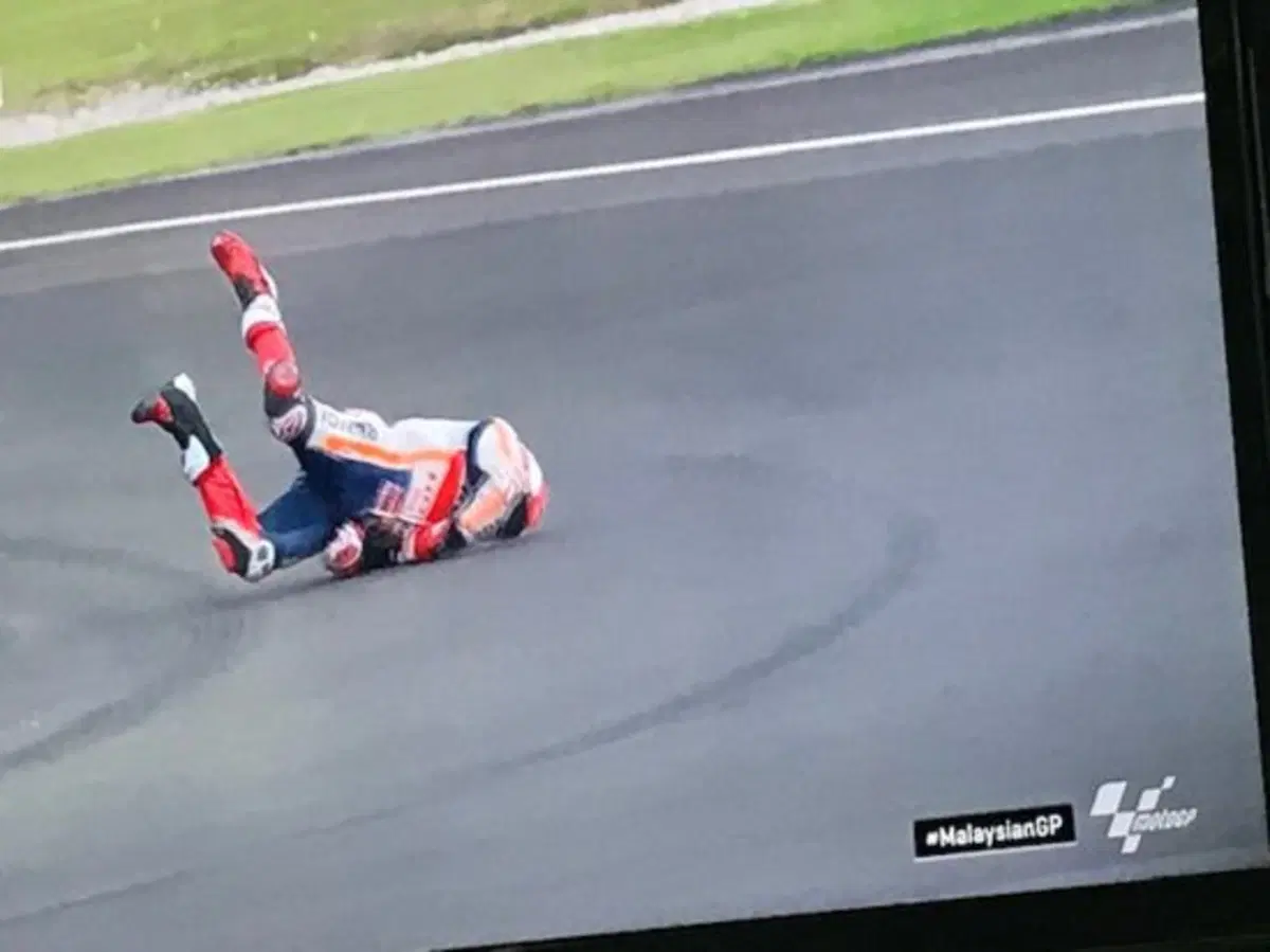 MotoGP 2019. Marc Marquez: 'Non volevo dare fastidio a Quartararo' (12)