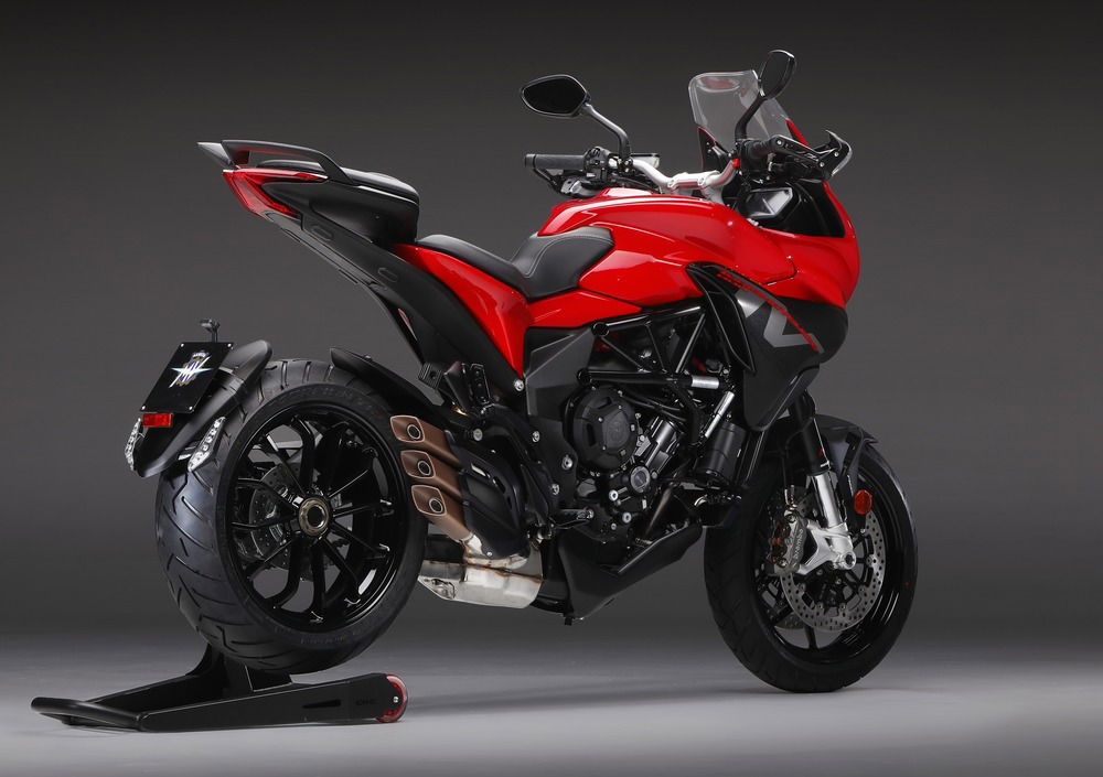 MV Agusta Turismo Veloce 800 (2020) (2)