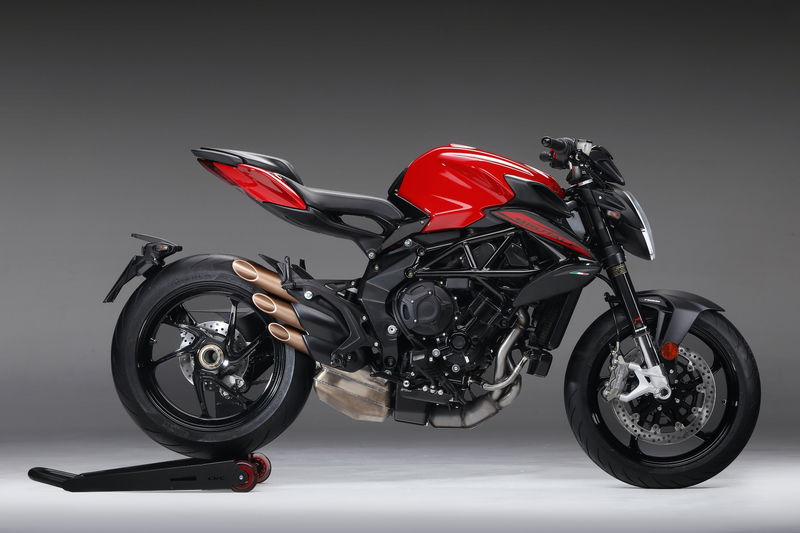 MV Agusta a EICMA 2019: Superveloce, serie Rosso e SCS su Dragster e Brutale