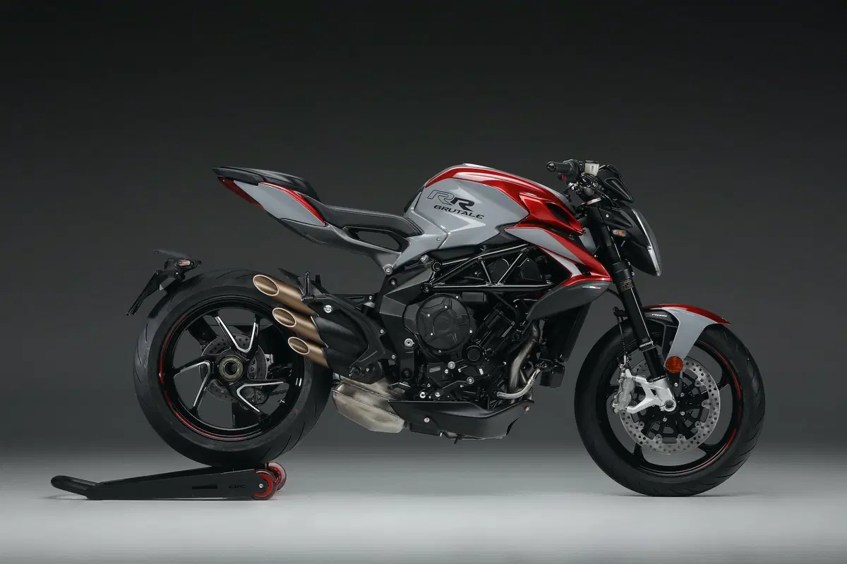 MV Agusta a EICMA 2019: Superveloce, serie Rosso e SCS su Dragster e Brutale (14)