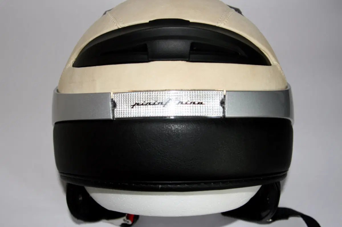 Test caschi. New Max Pininfarina Airflow (9)