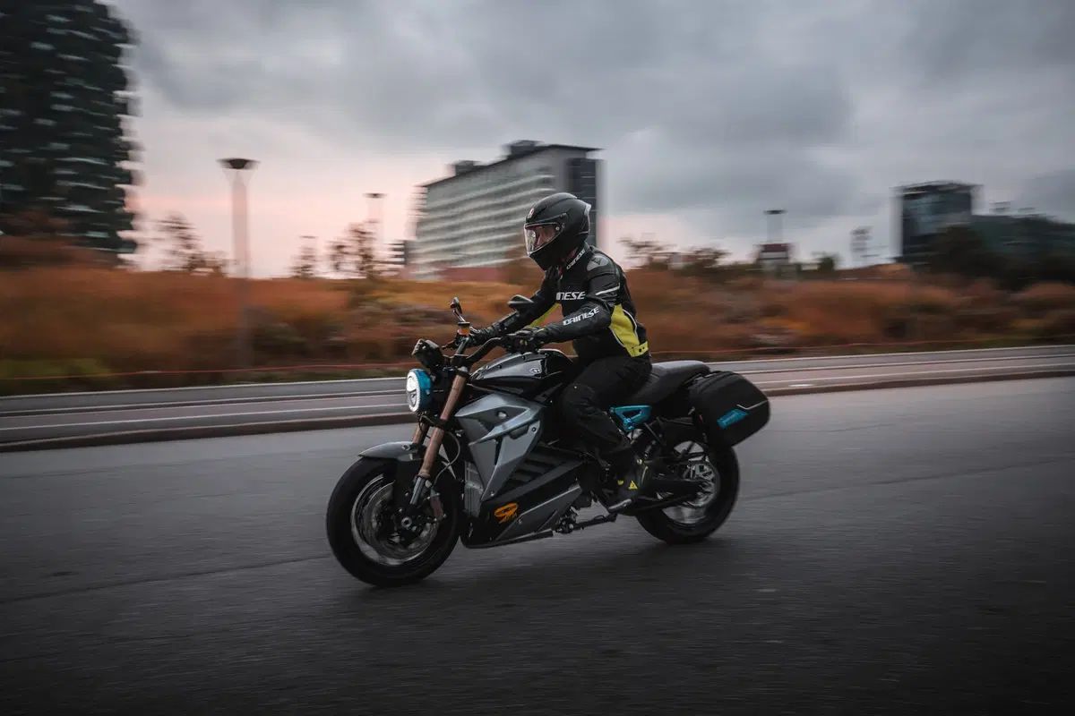 Energica (10)