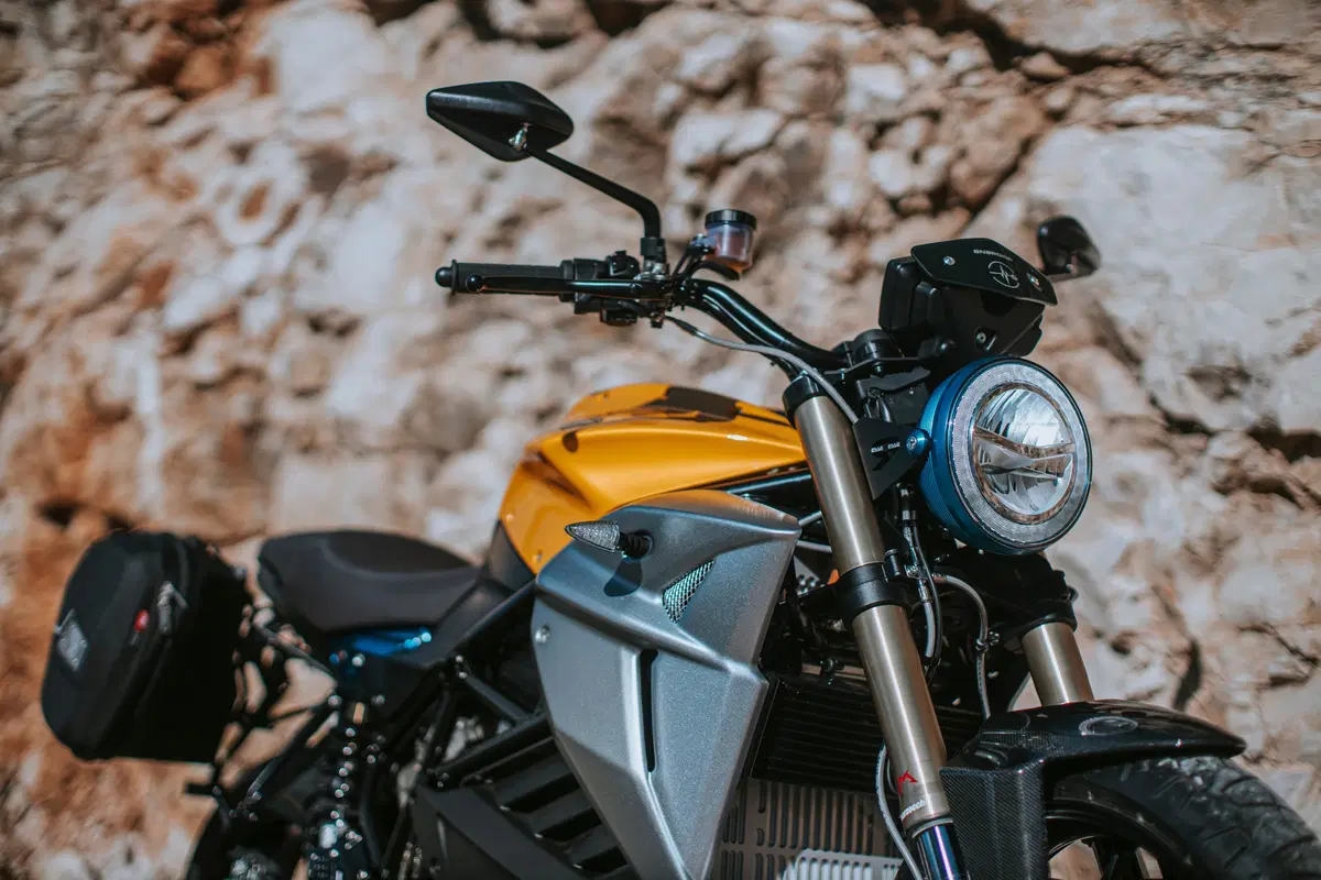 Energica (8)