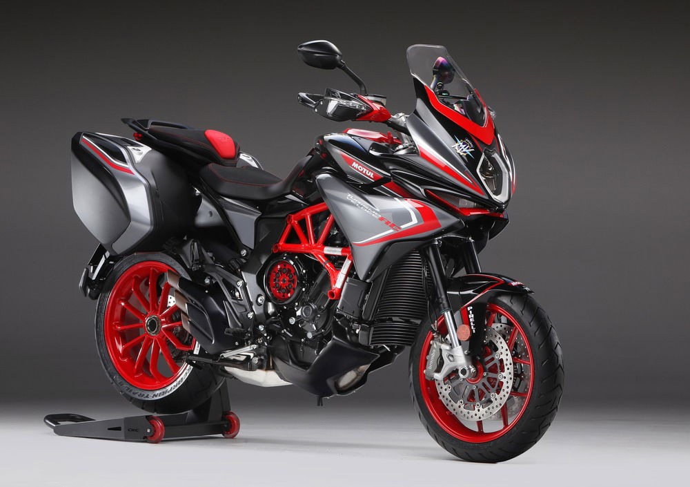 MV Agusta Turismo Veloce 800 RC SCS (2017 - 20) (3)