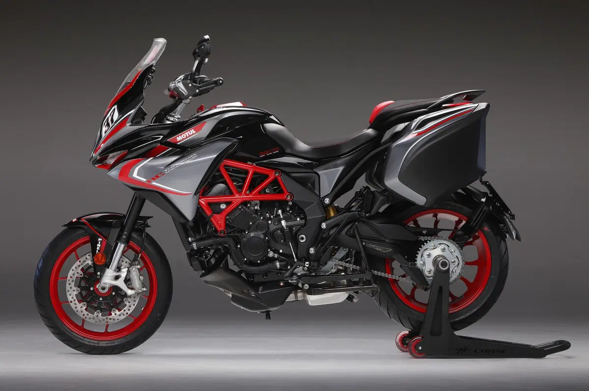 MV Agusta Turismo Veloce 800 Turismo Veloce 800 RC SCS (2017 - 20) (5)
