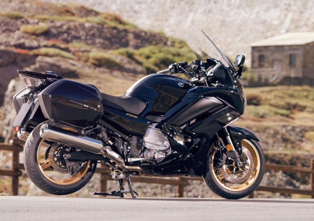 Yamaha FJR 1300 AE (2016 - 20) (3)