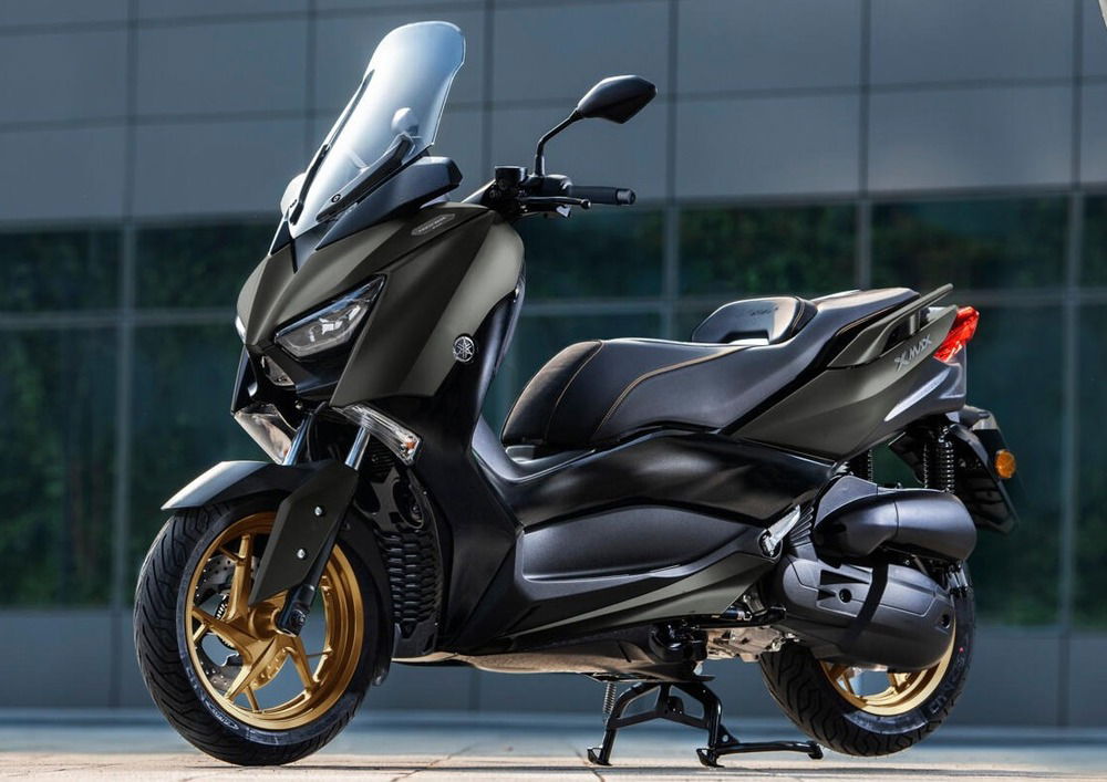 Yamaha X-Max 125 Tech Max (2020) (2)