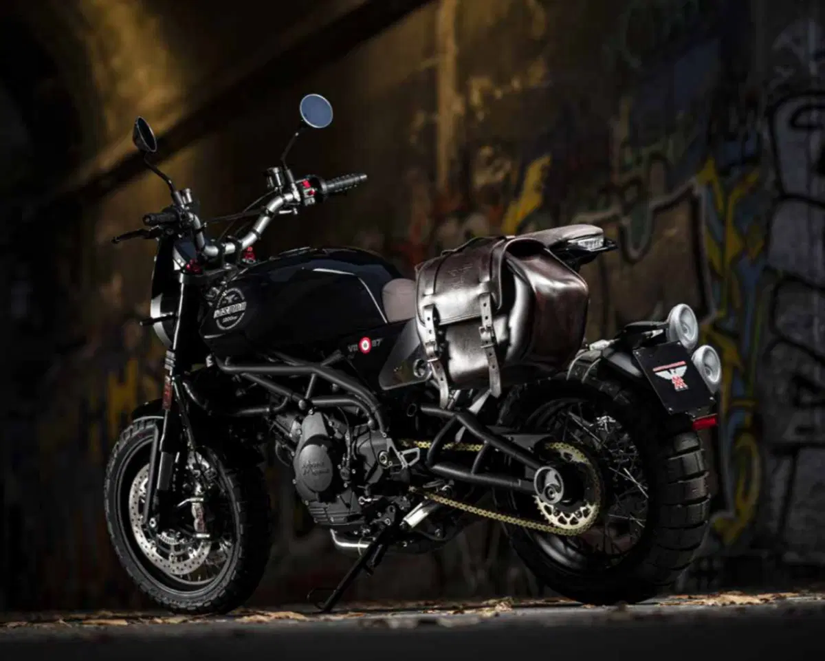 Moto Morini Super Scrambler: arriva a EICMA 2019 la nuova 1.200 (10)