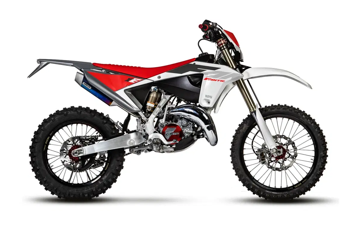Fantic Motor XX e XE, 125 e 250 2020: il rientro nelle competizioni off-road EMBARGO 5/11 17:00 (3)