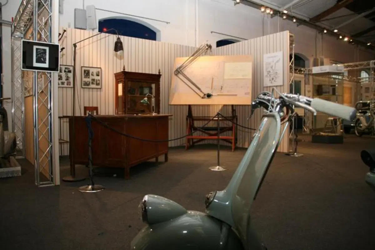 Inaugurata a Pontedera la mostra dedicata all’inventore della Vespa