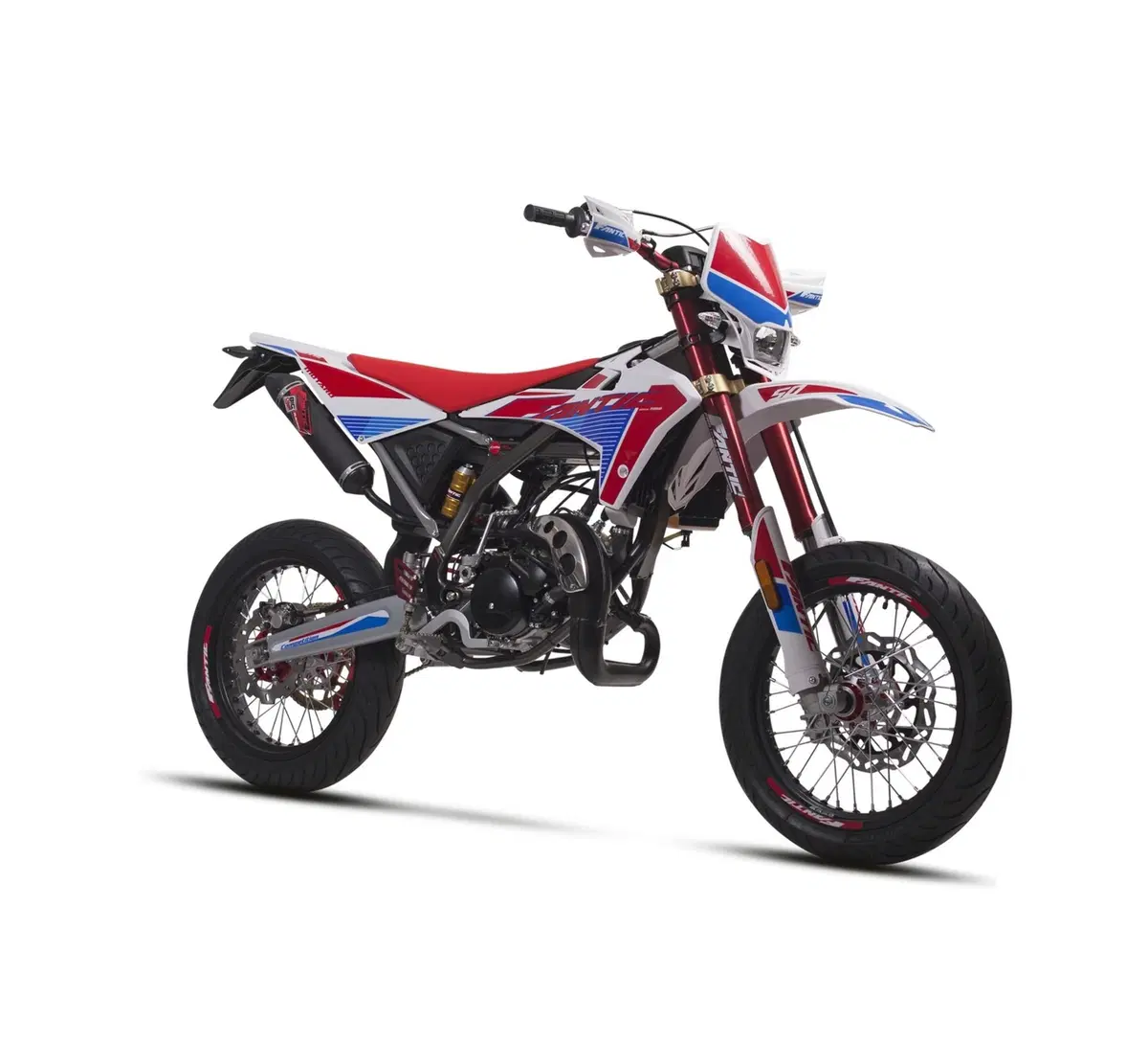 Fantic Motor enduro e motard 2020 a EICMA 2019 EMBARGO 5/11 17:00
