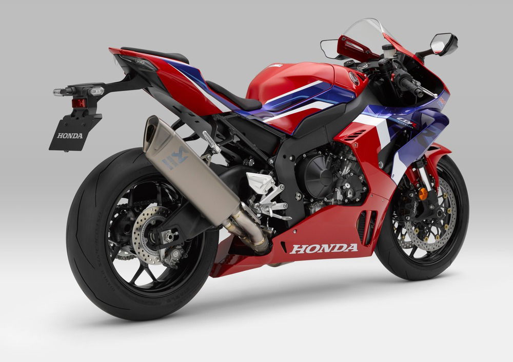 Honda CBR 1000 RR-R Fireblade (2020 - 21) (3)