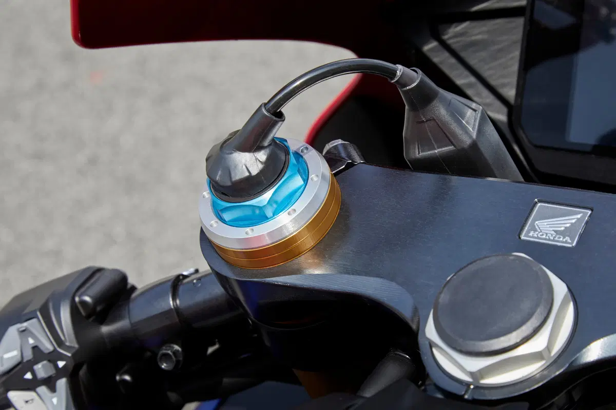 Honda CBR 1000 RR CBR 1000 RR-R Fireblade SP (2020 - 21) (9)