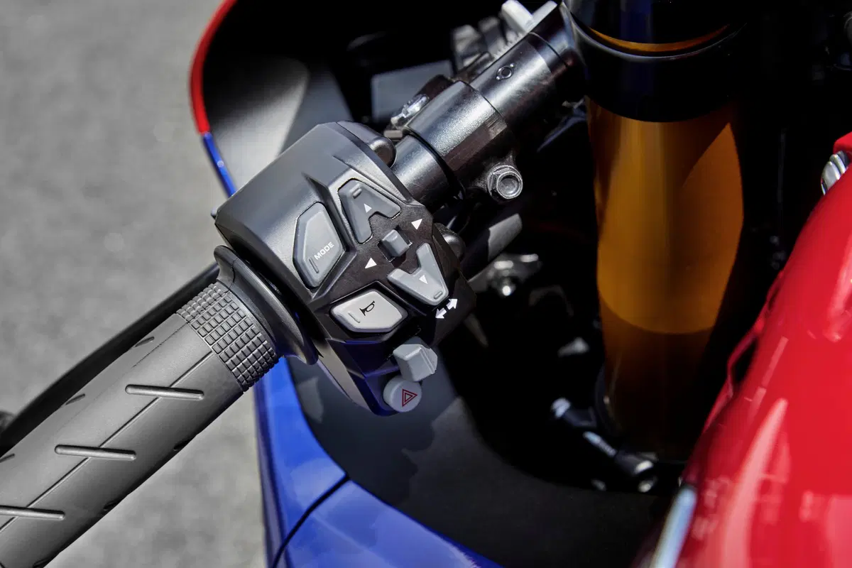 Honda CBR 1000 RR CBR 1000 RR-R Fireblade SP (2020 - 21) (10)