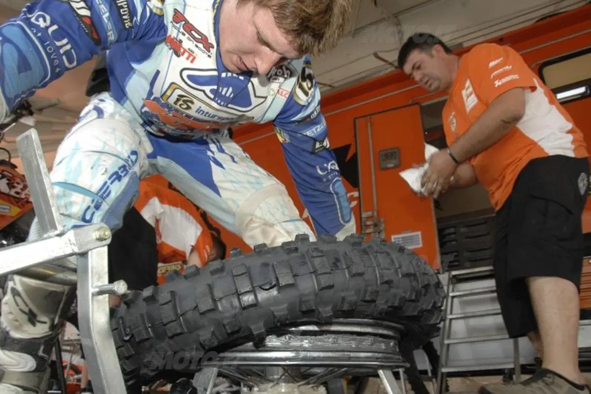 Intervista a Nuvola, il mitico meccanico KTM al mondiale enduro